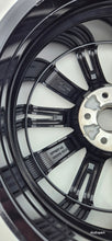 Laden Sie das Bild in den Galerie-Viewer, 1x Alufelge 18 Zoll 8.0" 5x114.3 46ET Glanz 52910-3Z810 Hyundai I I40 Mg FEL4552126946jw