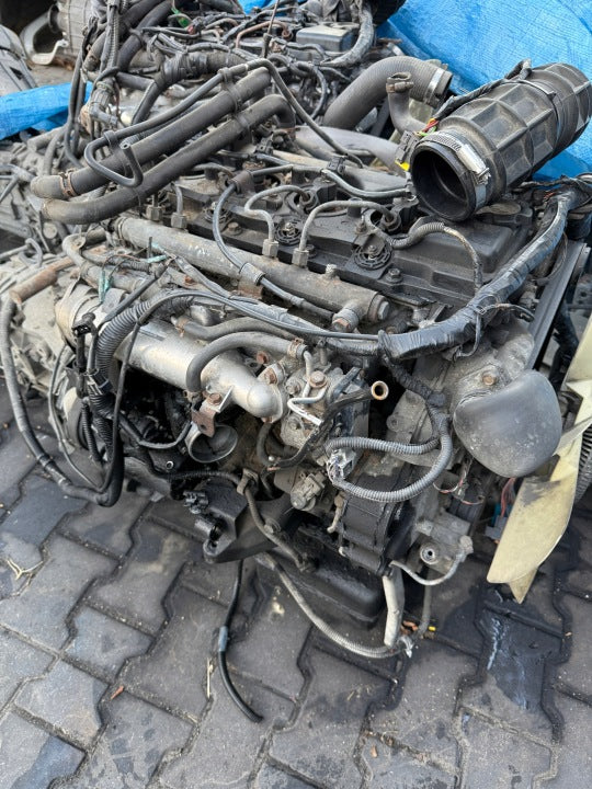 Motor Nissan I Z DXI 3.0 DCI 150PS Diesel Engine Komplett MOT5630138299oh
