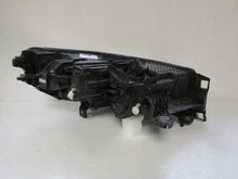 Laden Sie das Bild in den Galerie-Viewer, Frontscheinwerfer Skoda Enyaq 5LB941015B LED Links Scheinwerfer Headlight