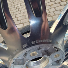 Laden Sie das Bild in den Galerie-Viewer, 1x Alufelge 20 Zoll 9.0" 5x112 33ET 760601025K VW Touareg Rim Wheel FEL2886177326ja