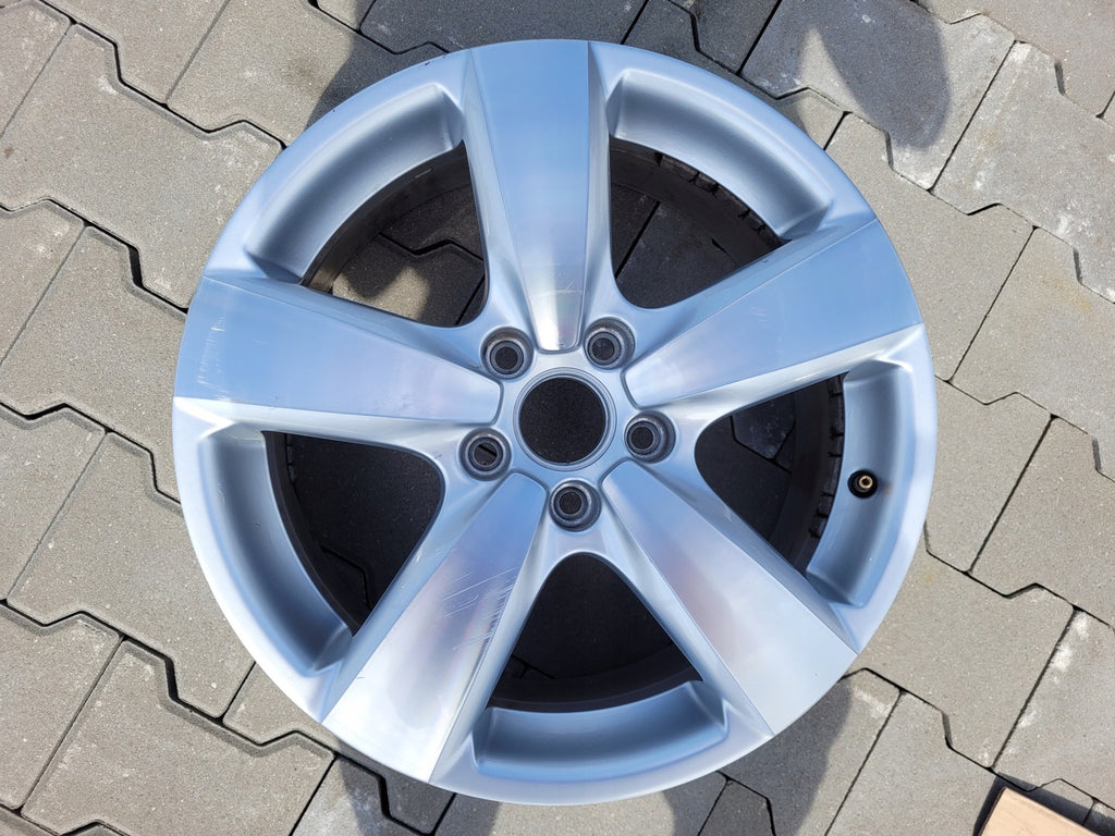 1x Alufelge 17 Zoll 7.0" 5x112 43ET 5N0601025C Vw Rim Wheel