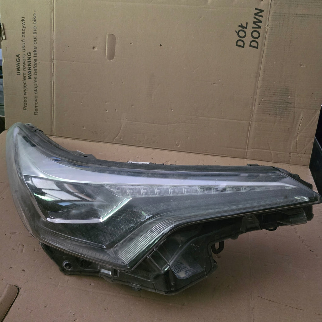 Frontscheinwerfer Toyota C-Hr Chr 81110-F4071 Rechts Scheinwerfer Headlight SCH6989203236wj