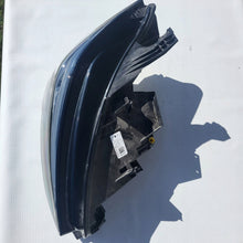 Load image into Gallery viewer, Frontscheinwerfer Cupra Born 10F941774 Rechts Scheinwerfer Headlight SCH8669506005an
