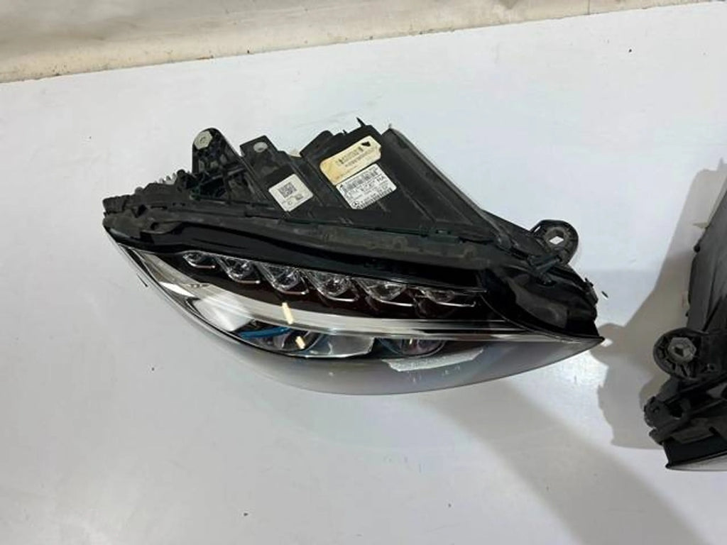 Frontscheinwerfer Mercedes-Benz W205 A2059063704 A2059063804 Rechts oder Links SCH9422380475oz