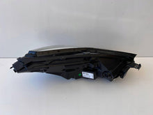 Laden Sie das Bild in den Galerie-Viewer, Frontscheinwerfer Tesla Model 3 1514952-00- LED Links Scheinwerfer Headlight