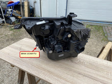 Laden Sie das Bild in den Galerie-Viewer, Frontscheinwerfer Ford Ranger N1WB-13E014-ED Rechts Scheinwerfer Headlight SCH5502342308kr