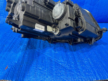 Laden Sie das Bild in den Galerie-Viewer, Frontscheinwerfer VW Touran 1T1941005H LED Links Scheinwerfer Headlight