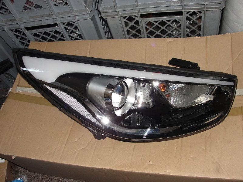 Frontscheinwerfer Hyundai Ix35 XENON Rechts Scheinwerfer Headlight