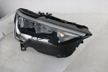 Laden Sie das Bild in den Galerie-Viewer, Frontscheinwerfer Audi Q3 83A941012 Rechts Scheinwerfer Headlight