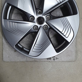 1x Alufelge 18 Zoll 7.5