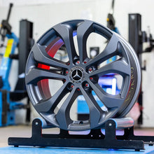 Load image into Gallery viewer, 4x Alufelge 17 Zoll 7.5" 5x112 36ET Glanz Silber Mercedes-Benz Glc X253 Mg FEL5274160163se