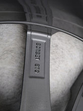 Laden Sie das Bild in den Galerie-Viewer, 4x Alufelge 18 Zoll 8.0" 5x112 44ET Matt Schwarz VW Passat Arteon Rim Wheel FEL4212782576qt