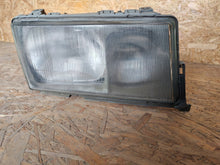 Laden Sie das Bild in den Galerie-Viewer, Frontscheinwerfer Mercedes-Benz 190 W201 2018200261 Rechts Headlight SCH3589325120rn