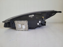 Load image into Gallery viewer, Frontscheinwerfer Ford Focus JX7B13E014CE Rechts Scheinwerfer Headlight SCH4928064034bc