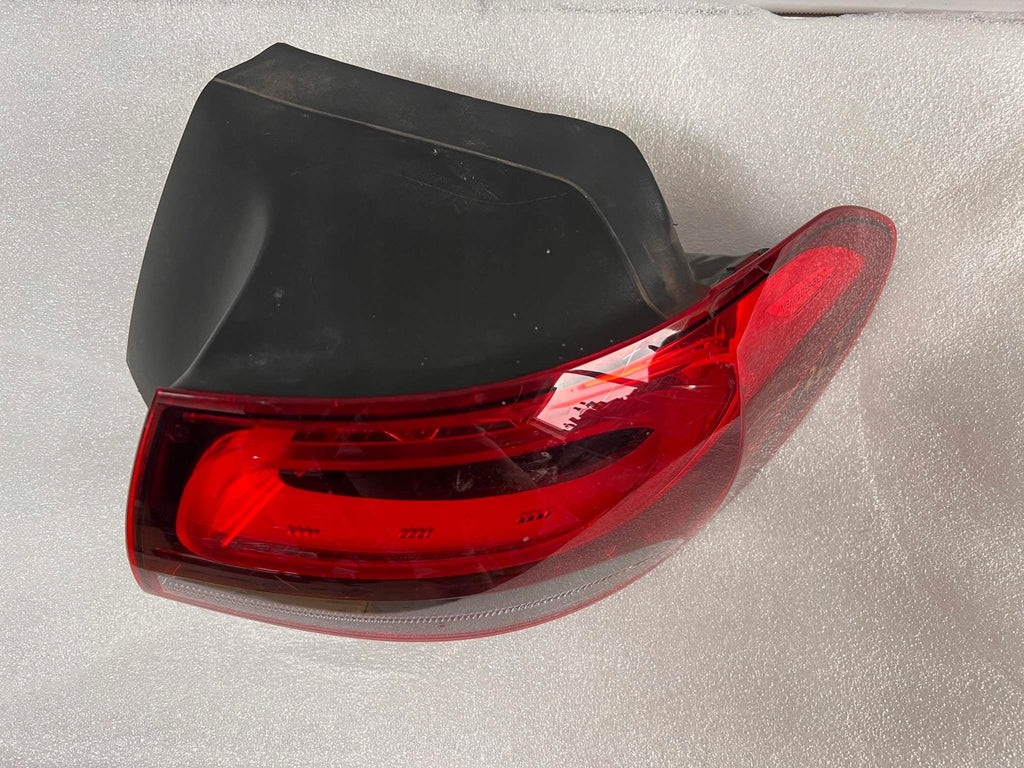 Rückleuchte Mercedes-Benz Gla H247 A2479063001 Rechts Rearlight