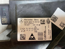 Laden Sie das Bild in den Galerie-Viewer, Frontscheinwerfer Mercedes-Benz W205 A2059067006 LED Rechts Headlight SCH3628380550rc
