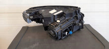 Laden Sie das Bild in den Galerie-Viewer, Frontscheinwerfer Mercedes-Benz Eqc RKC12219 Vorderseite Scheinwerfer Headlight SCH9938103842ws