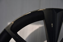 Laden Sie das Bild in den Galerie-Viewer, 1x Alufelge 18 Zoll 7.0" 5x114.3 35ET Matt Schwarz Toyota Rim Wheel FEL2485336221lu