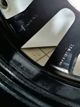 Load image into Gallery viewer, 1x Alufelge 19 Zoll 7.5" 5x108 50 5ET Glanz Schwarz 32243399 Volvo Xc60 I FEL5486266662bj