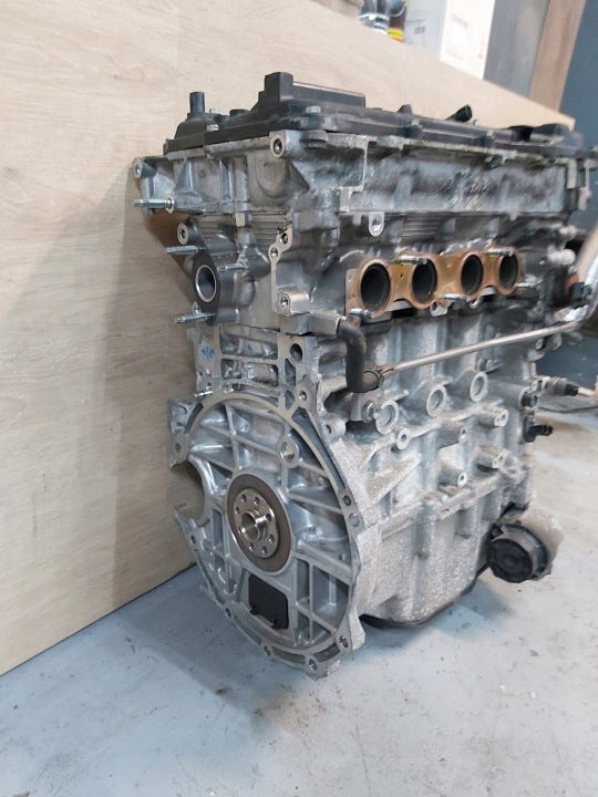 Motor Toyota Corolla 2ZR 1.8 2015 Hybrid Engine Unkomplett MOT2822724754mt