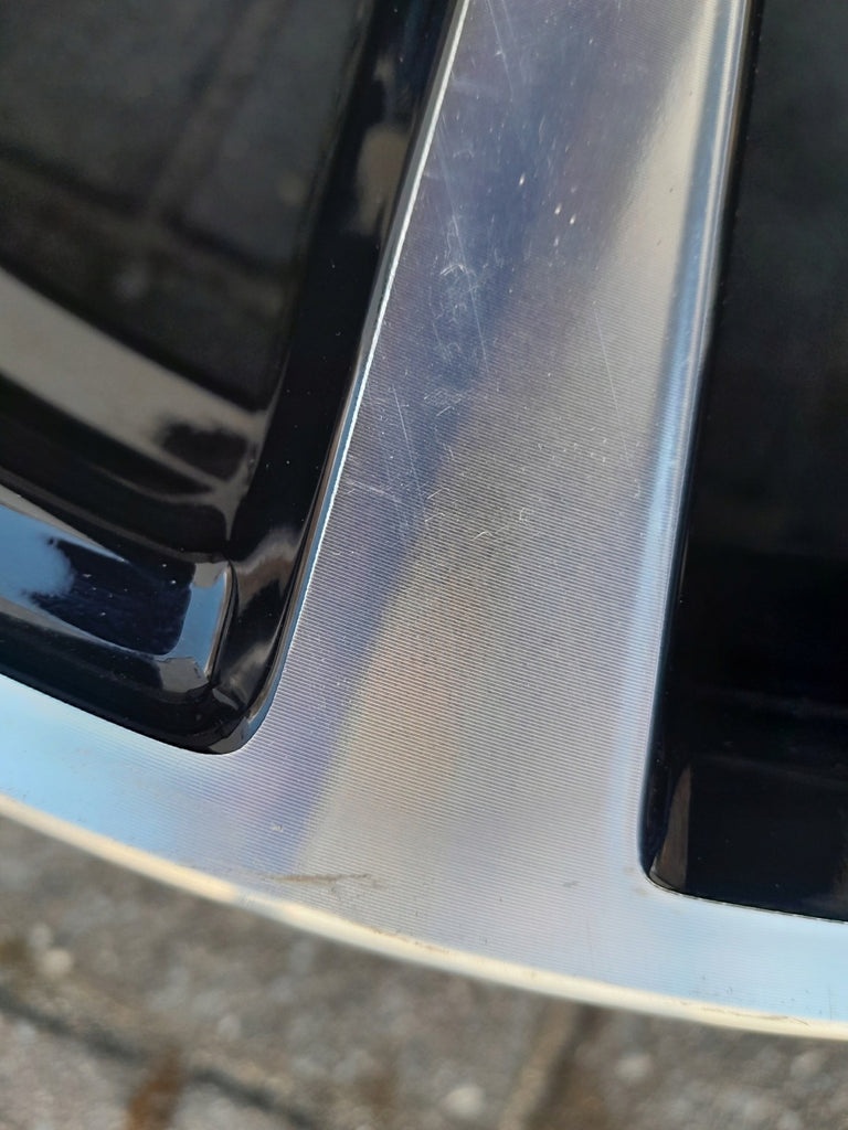 1x Alufelge 18 Zoll 7.0" 4x108 35ET Glanz Schwarz 9828186880 Peugeot 2008 I FEL5249641994ak