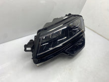 Laden Sie das Bild in den Galerie-Viewer, Frontscheinwerfer Skoda Karoq 57B941015D LED Links Scheinwerfer Headlight SCH9204702826gj