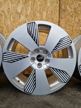 Laden Sie das Bild in den Galerie-Viewer, 4x Alufelge 19 Zoll 8.0" 5x112 34ET Glanz Silber 4KE601025L Audi Rim Wheel FEL8548380703jp
