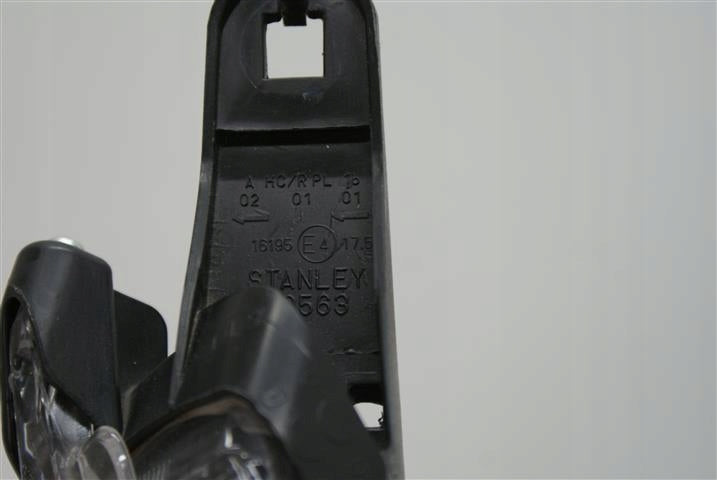 Frontscheinwerfer Mitsubishi Space Star W0563 Rechts Scheinwerfer Headlight