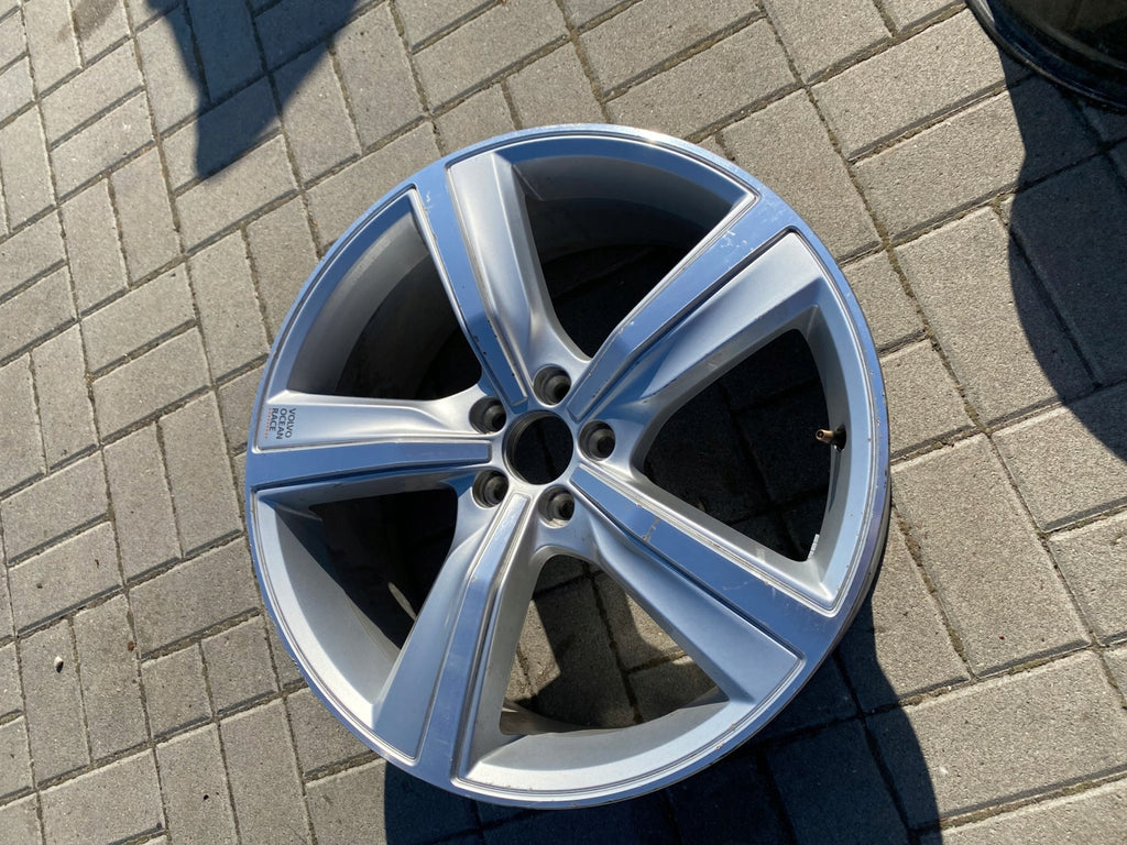 1x Alufelge 20 Zoll 8.0" 5x108 49 5ET Glanz Silber 31680078 Volvo Xc60 I FEL2896409963uv