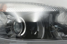 Load image into Gallery viewer, Frontscheinwerfer Skoda Fabia II Rechts Scheinwerfer Headlight SCH8670467497tn