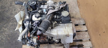Load image into Gallery viewer, Motor Nissan I TD25 2.5 Diesel Engine Komplett MOT8709175412au