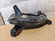 Laden Sie das Bild in den Galerie-Viewer, Frontscheinwerfer Hyundai I30 Pde 92208-G42 Rechts Scheinwerfer Headlight SCH5737220407du