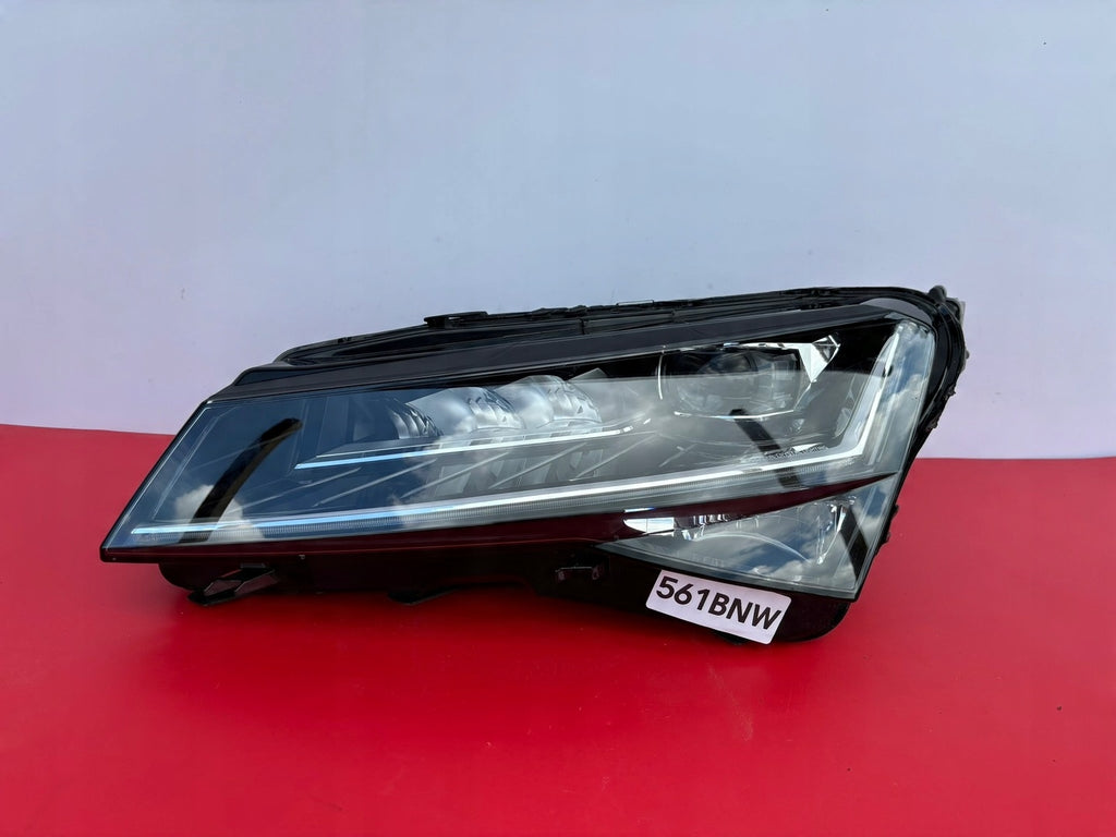 Frontscheinwerfer Skoda Superb III 3V1941015E Links Scheinwerfer Headlight