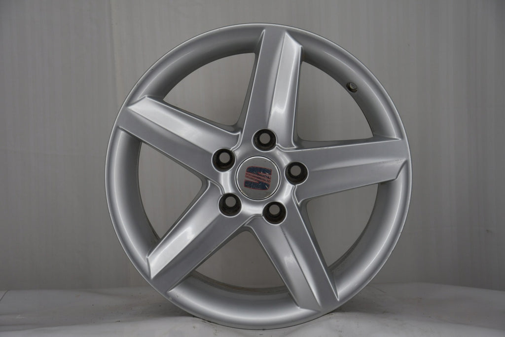 4x Alufelge 16 Zoll 6.5" 5x112 50ET Glanz Silber 5P0601025K Seat I Rim Wheel FEL3179032046iw