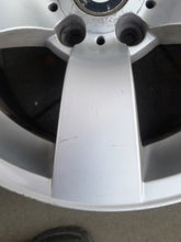 Load image into Gallery viewer, 1x Alufelge 17 Zoll 8.0" 5x120 20ET Glanz Schwarz 6760615 BMW 5 E60 E61 FEL7539278201uz