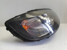 Load image into Gallery viewer, Frontscheinwerfer Opel Zafira A 0301116272 24434827 Xenon Rechts Headlight