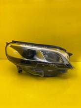 Load image into Gallery viewer, Frontscheinwerfer Peugeot Expert Traveller 9808235780 Xenon Rechts Headlight SCH6818119160hf