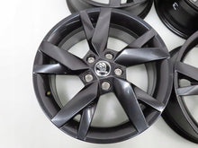 Load image into Gallery viewer, 4x Alufelge 17 Zoll 6.5" 5x112 46ET Glanz Silber 5E3601025 Skoda Octavia Iv FEL5171151835br