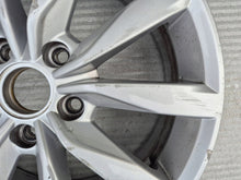 Laden Sie das Bild in den Galerie-Viewer, 1x Alufelge 17 Zoll 6.0" 5x112 48ET Glanz Silber 5G0601025K VW Golf Vii FEL7130466235cy