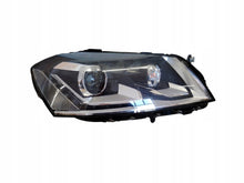 Laden Sie das Bild in den Galerie-Viewer, Frontscheinwerfer VW I Van Passat B7 58879623AB Xenon Rechts Headlight SCH7521514075jj