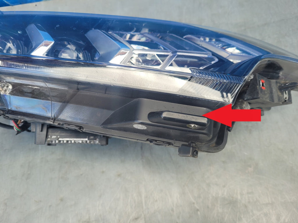 Frontscheinwerfer Mitsubishi Outlander I 8301D3-32 LED Rechts Headlight SCH2839363603wn