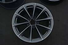 Load image into Gallery viewer, 1x Alufelge 19 Zoll 9.0" 5x120 41ET Glanz 6789150 BMW 1 Rim Wheel FEL4409279394iq