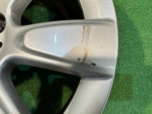 Laden Sie das Bild in den Galerie-Viewer, 1x Alufelge 17 Zoll 7.5" 5x112 52ET 6868276 Mini Countryman F60 Rim Wheel FEL6196246468dd