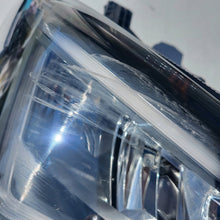 Load image into Gallery viewer, Frontscheinwerfer Cupra Born 10F941774 Rechts Scheinwerfer Headlight SCH8669506005an