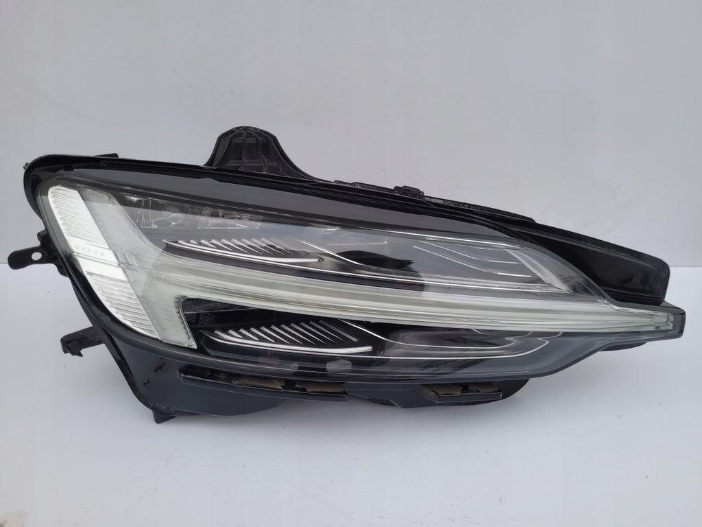 Frontscheinwerfer Volvo S60 III LED Rechts Scheinwerfer Headlight SCH3762865072ex