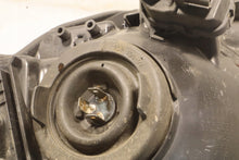 Load image into Gallery viewer, Frontscheinwerfer Toyota Yaris Ein Stück (Rechts oder Links) Headlight SCH2434728272wv