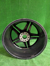 Laden Sie das Bild in den Galerie-Viewer, 1x Alufelge 19 Zoll 8.5" 5x112 31 5ET A2234011300 Mercedes-Benz W223 Rim Wheel FEL1890898125vy