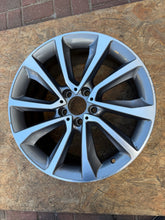 Load image into Gallery viewer, 1x Alufelge 19 Zoll 9.0" 5x120 48ET 6858874 BMW Rim Wheel FEL7272801129tl