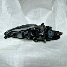 Laden Sie das Bild in den Galerie-Viewer, Frontscheinwerfer Tesla S 6005910-00-C Xenon Links Scheinwerfer Headlight