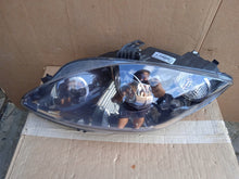 Load image into Gallery viewer, Frontscheinwerfer Seat Leon 5P1941753E Xenon Links Scheinwerfer Headlight